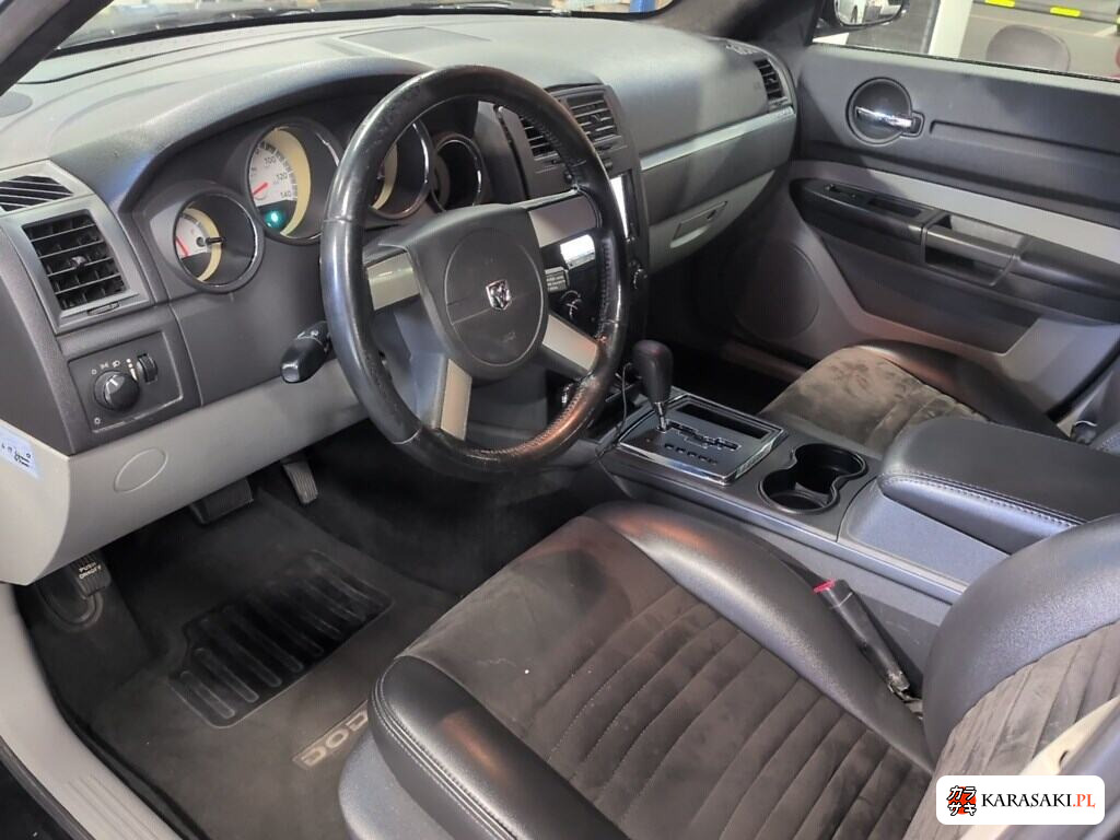 Dodge Magnum 2012 з японського аукціону
