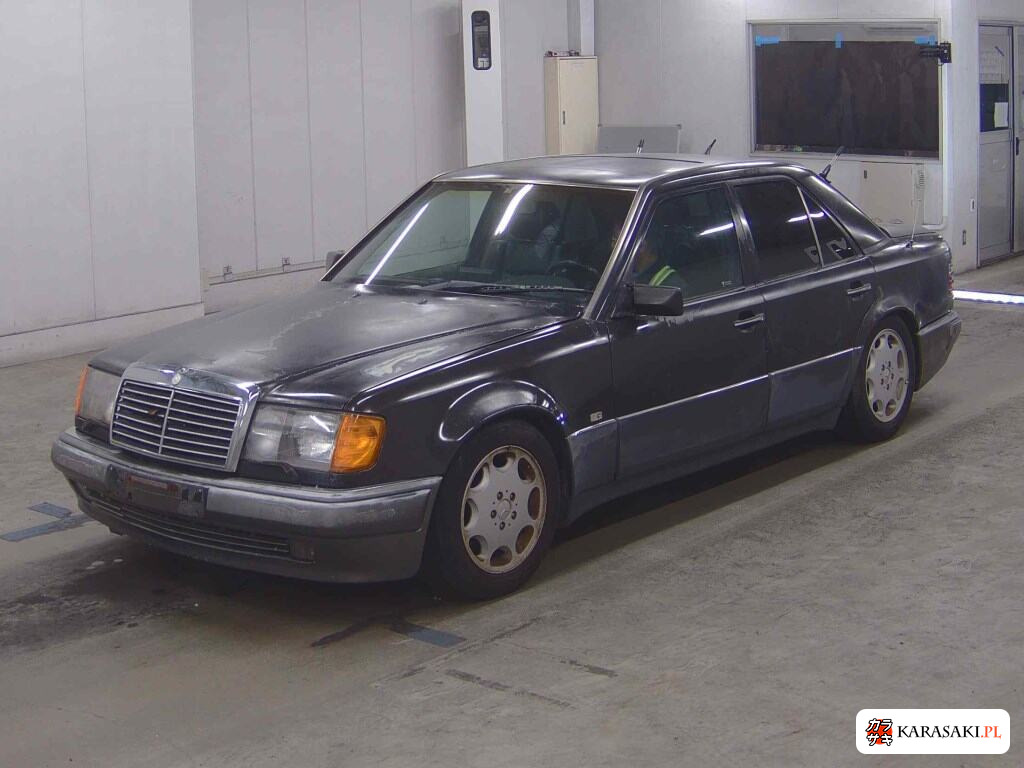 Mercedes-Benz E-Class 1992 z aukcji japońskiej