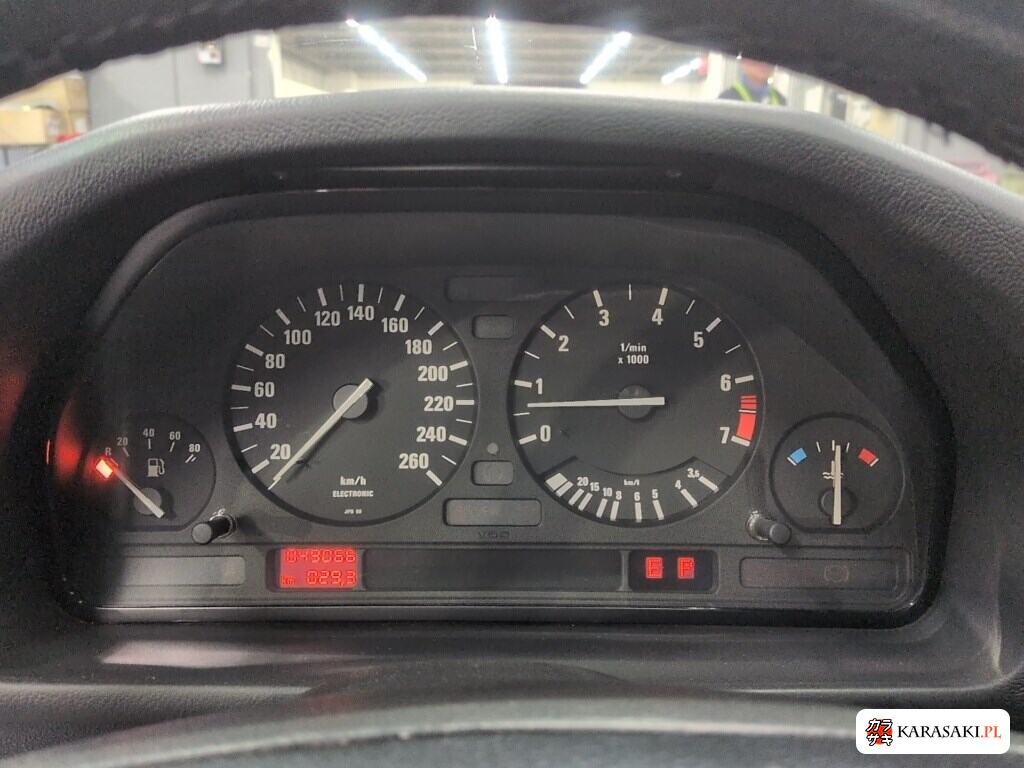 BMW 5 Series 1994 z aukcji japońskiej