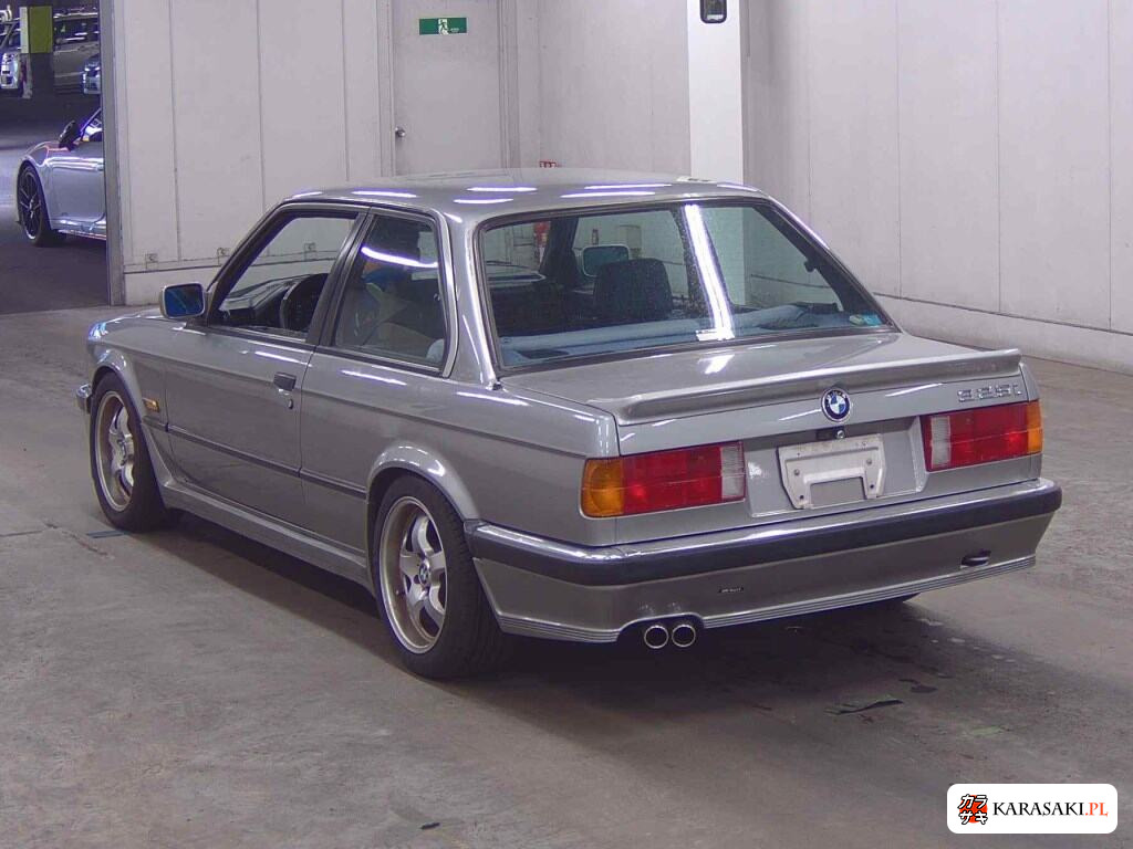 BMW 3 Series 1988 z aukcji japońskiej