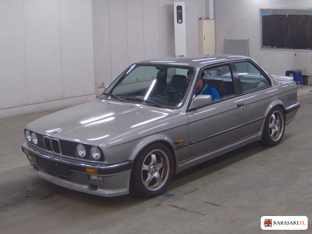 BMW 3 Series 1988 z aukcji japońskiej