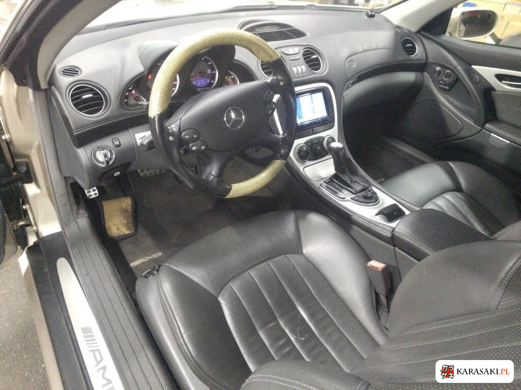 Mercedes-Benz SL 2004 z aukcji japońskiej