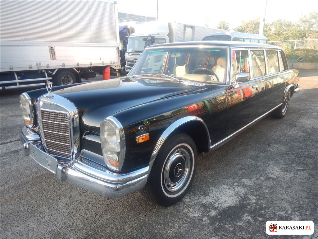 Mercedes-Benz 1981 z aukcji japońskiej