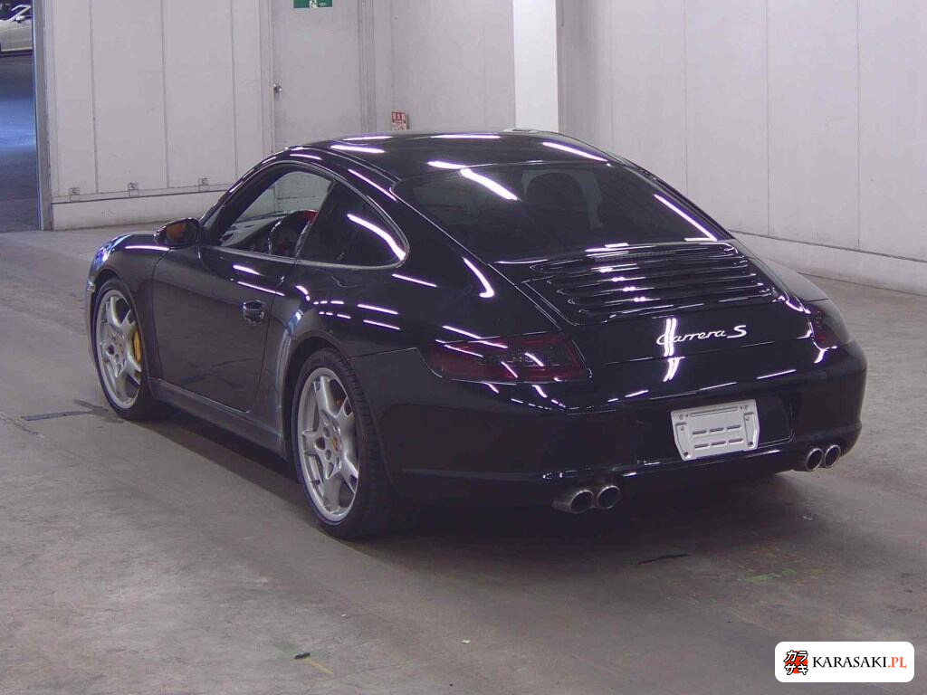 Porsche 911 2005 z aukcji japońskiej