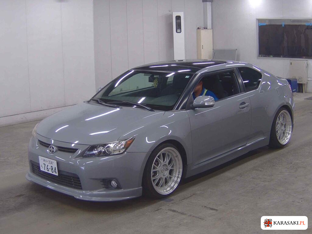 America Toyota Scion TC 2013 z aukcji japońskiej