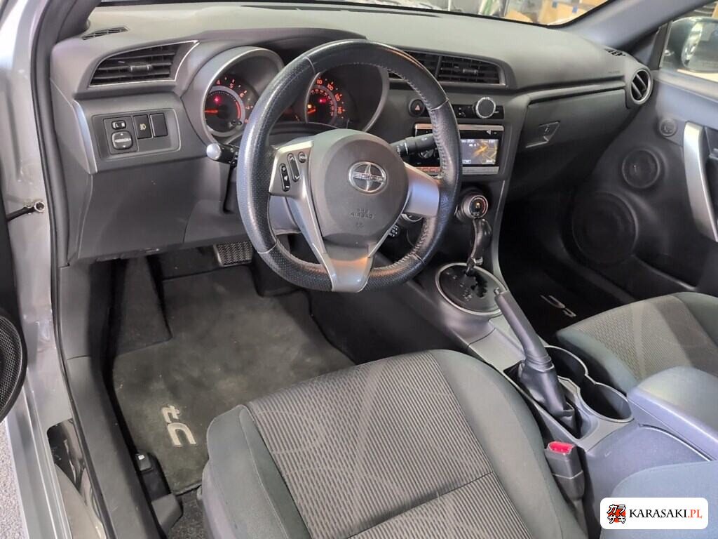 America Toyota Scion TC 2013 z aukcji japońskiej