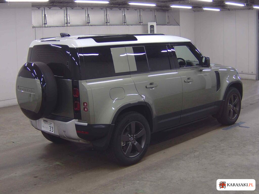 Land Rover Defender 2025 z aukcji japońskiej