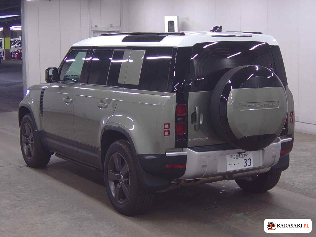 Land Rover Defender 2025 z aukcji japońskiej