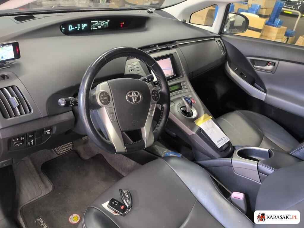 America Toyota Prius 2012 z aukcji japońskiej
