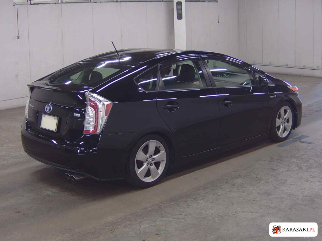 America Toyota Prius 2012 z aukcji japońskiej