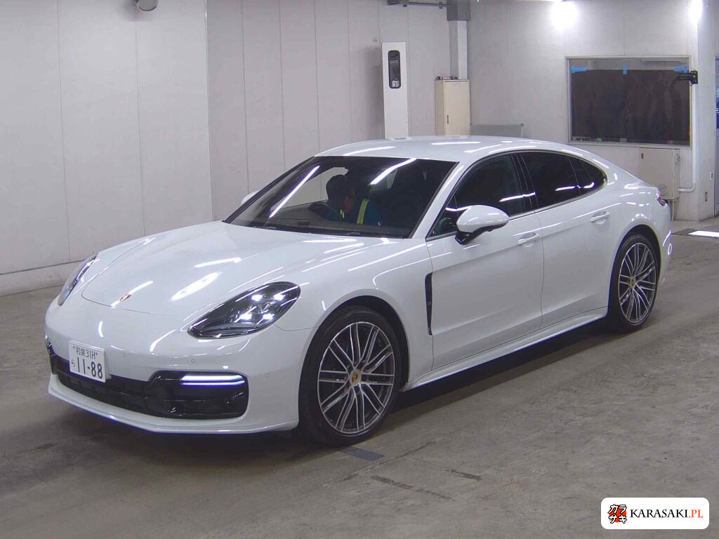 Porsche Panamera 2018 z aukcji japońskiej