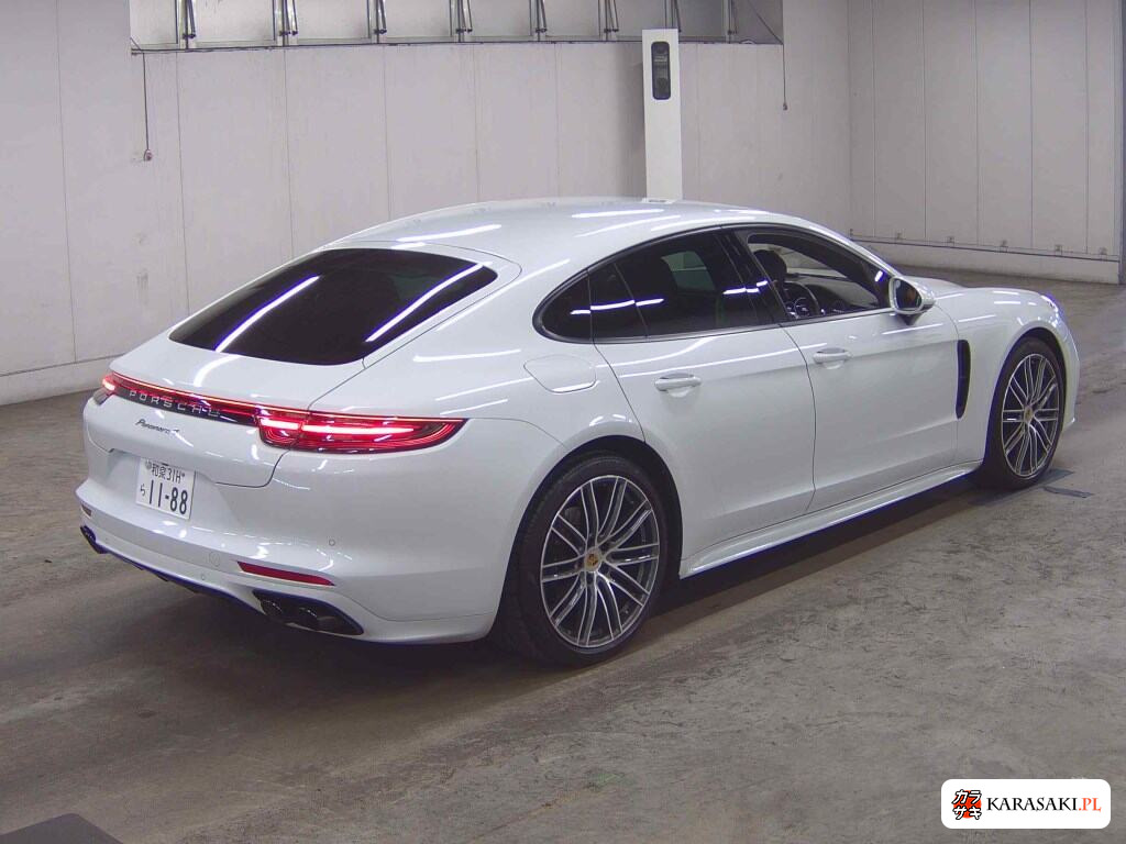 Porsche Panamera 2018 z aukcji japońskiej