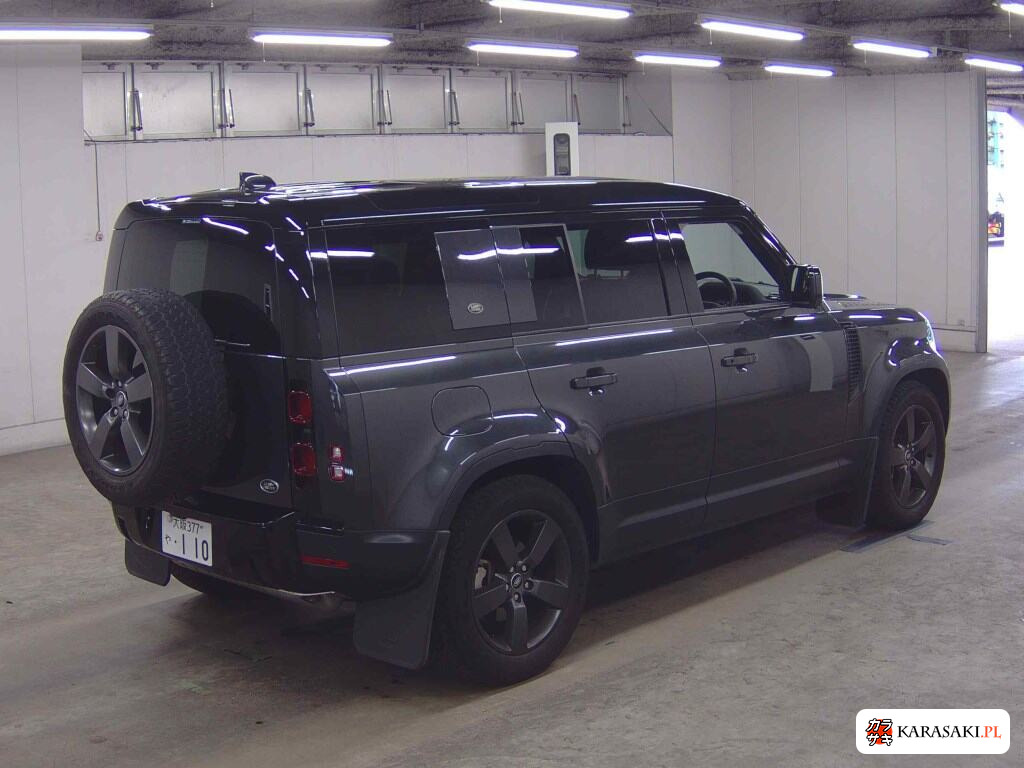 Land Rover Defender 2022 z aukcji japońskiej