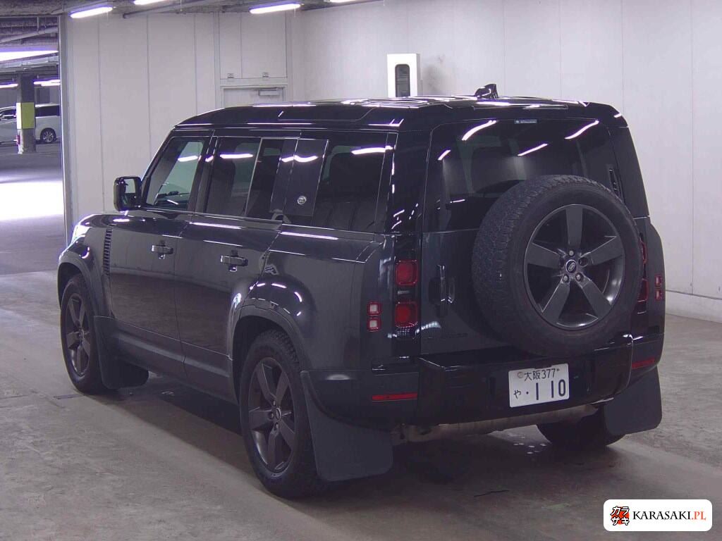 Land Rover Defender 2022 z aukcji japońskiej