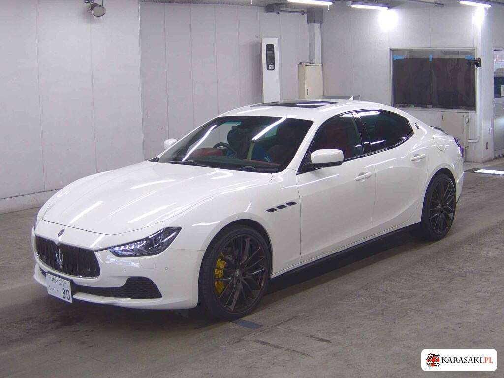 Maserati Ghibli 2016 z aukcji japońskiej