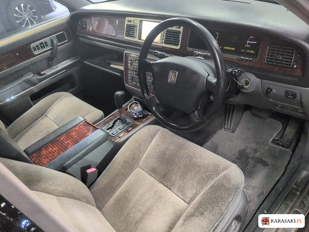 Toyota Century 2002 z aukcji japońskiej