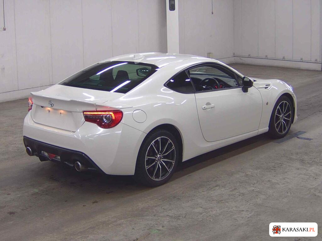 Toyota 86 2019 z aukcji japońskiej