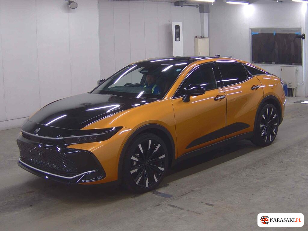 Toyota Crown Crossover 2024 z aukcji japońskiej