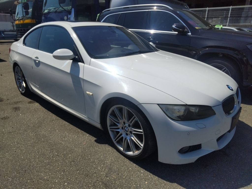 BMW 3 Series 2008 z aukcji japońskiej