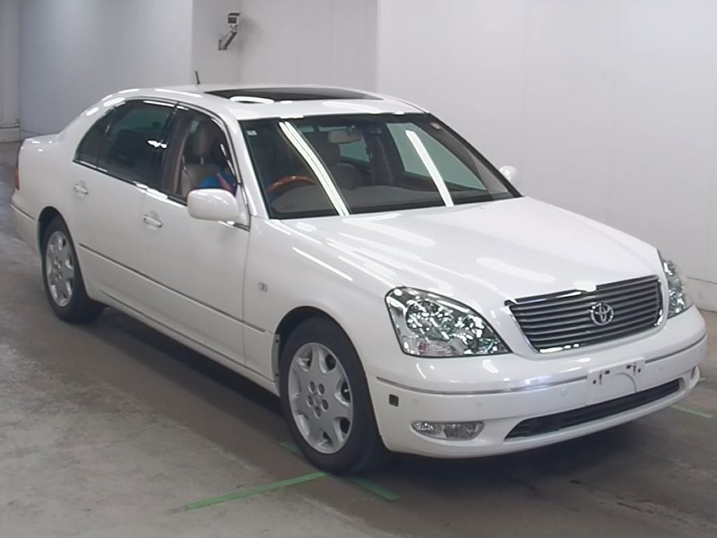 Toyota Celsior 2002 z aukcji japońskiej