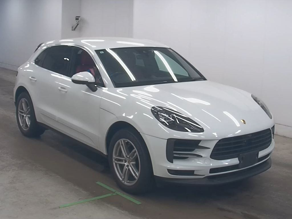 Porsche Macan 2019 з японського аукціону
