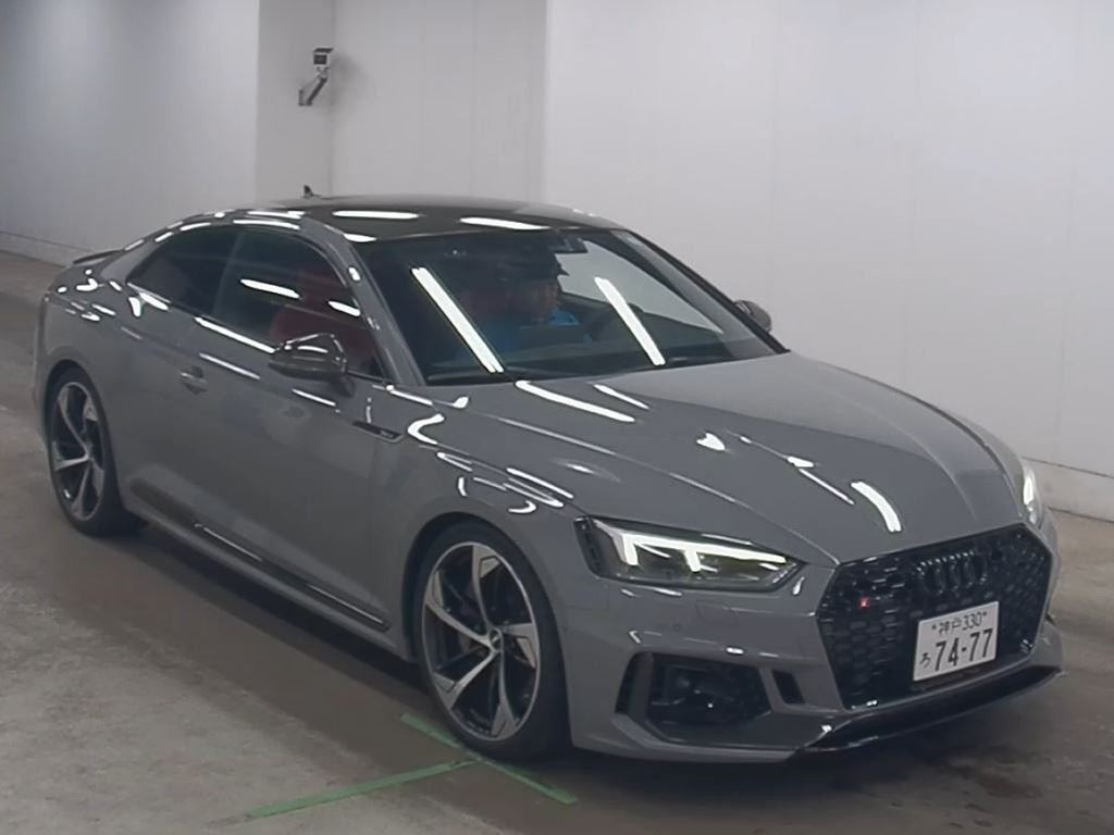 Audi RS5 2019 z aukcji japońskiej