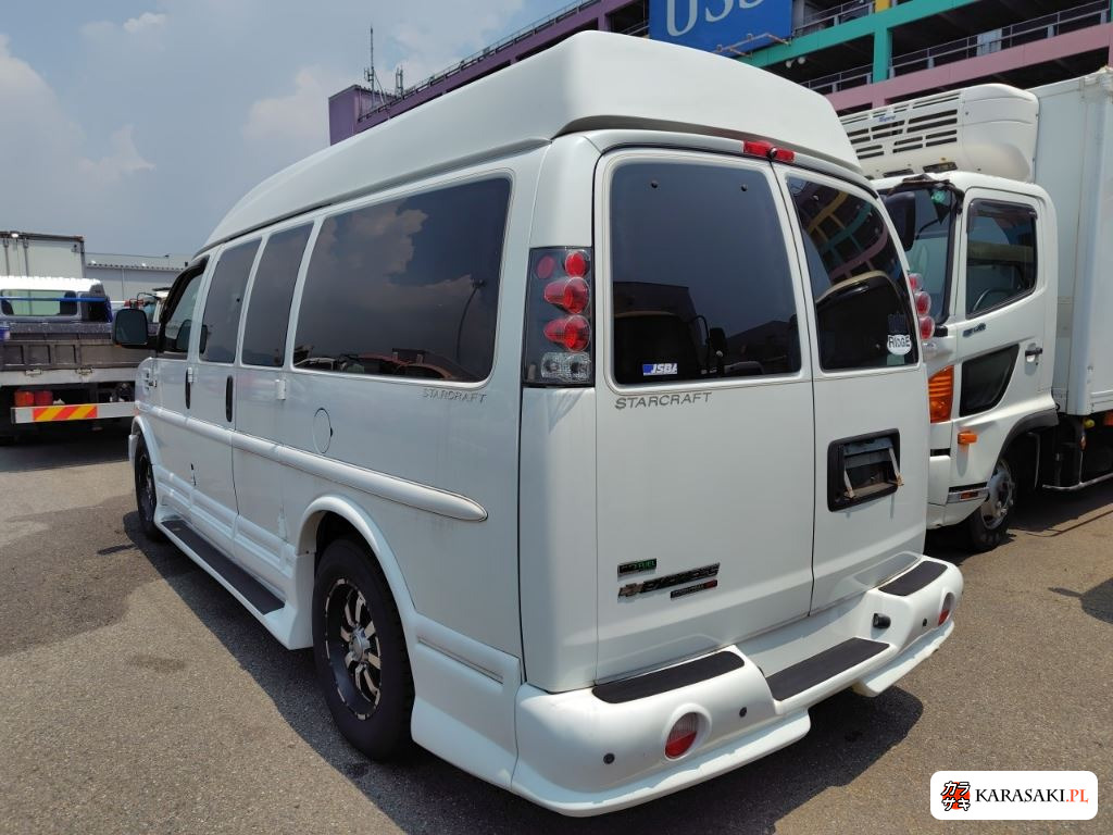 2011 Chevrolet Express 4WD 2