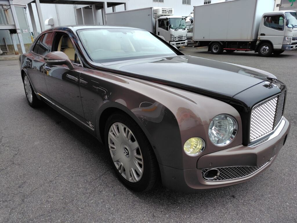 Bentley Mulsanne 2015 z aukcji japońskiej