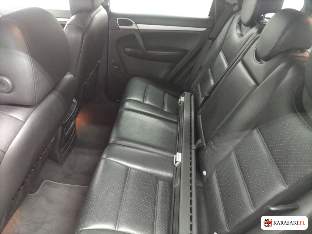Porsche Cayenne 2005 z aukcji japońskiej
