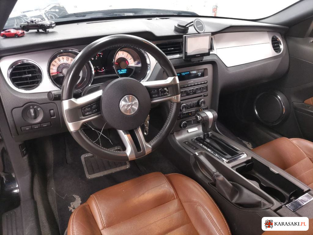 2010 Ford Mustang CP V6 Premium 5