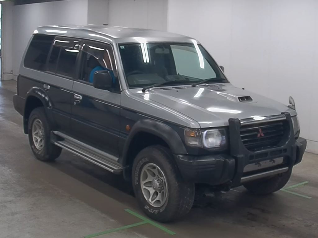 Mitsubishi Pajero 1997 z aukcji japońskiej
