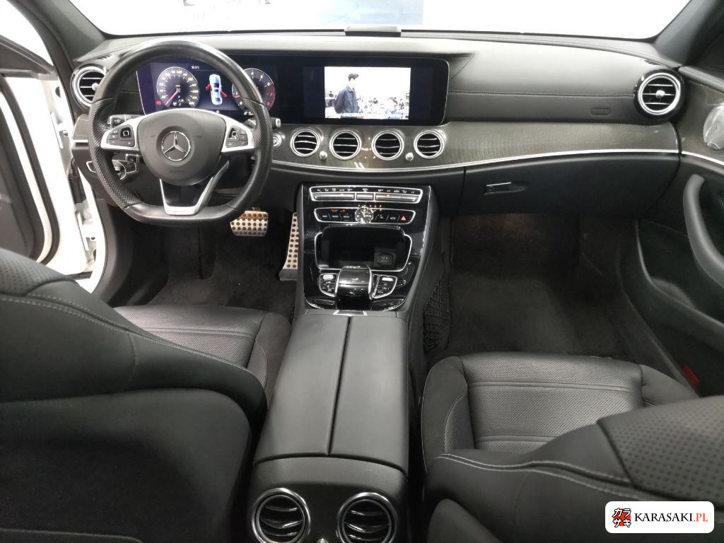2017 Mercedes-AMG E-Class 4D 4WD E43 4MATIC 5