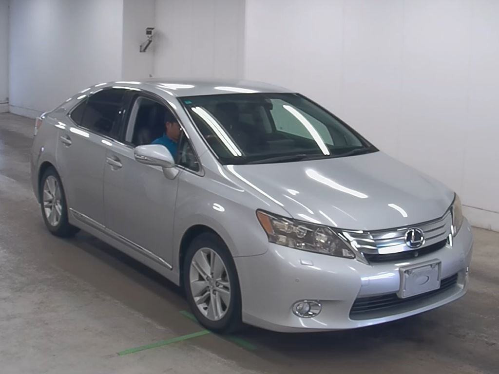 Lexus HS 2010 z aukcji japońskiej