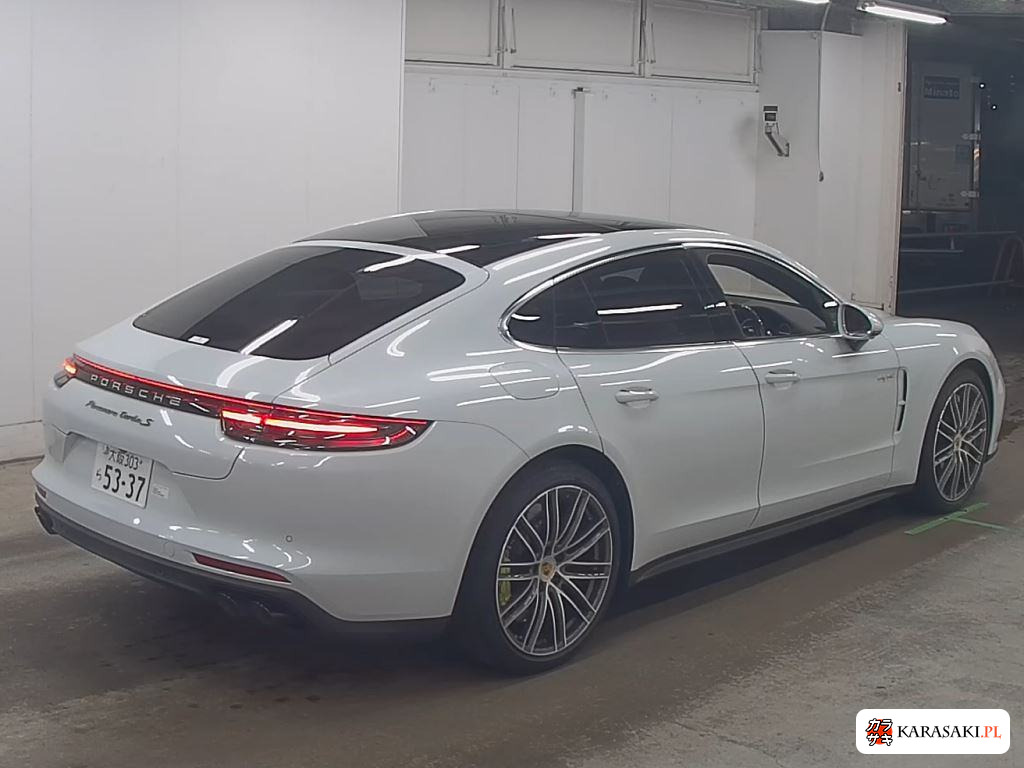 Porsche Panamera 2018 z aukcji japońskiej