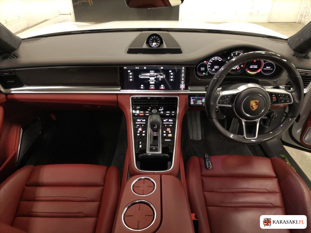 Porsche Panamera 2018 z aukcji japońskiej