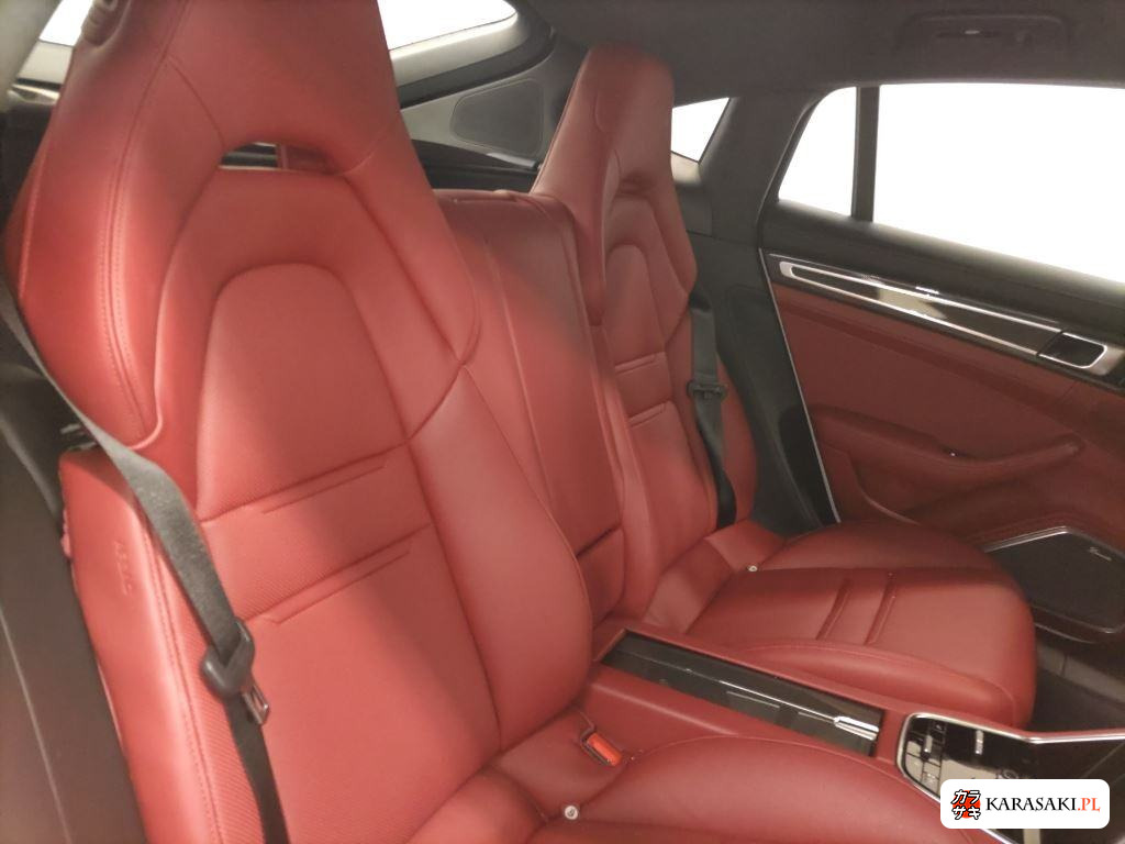 Porsche Panamera 2018 z aukcji japońskiej