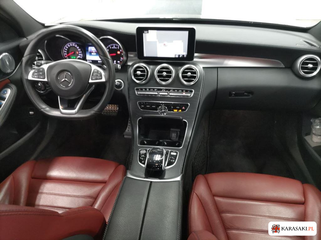 Mercedes-AMG C-Class 2016 z aukcji japońskiej