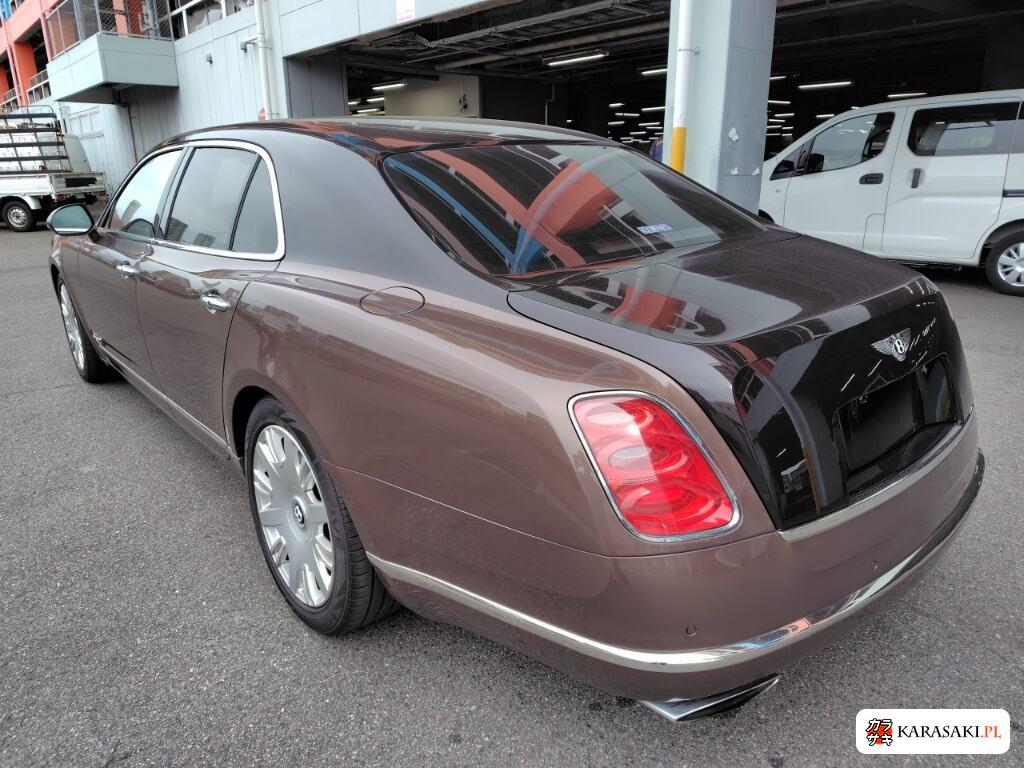 Bentley Mulsanne 2015 z aukcji japońskiej