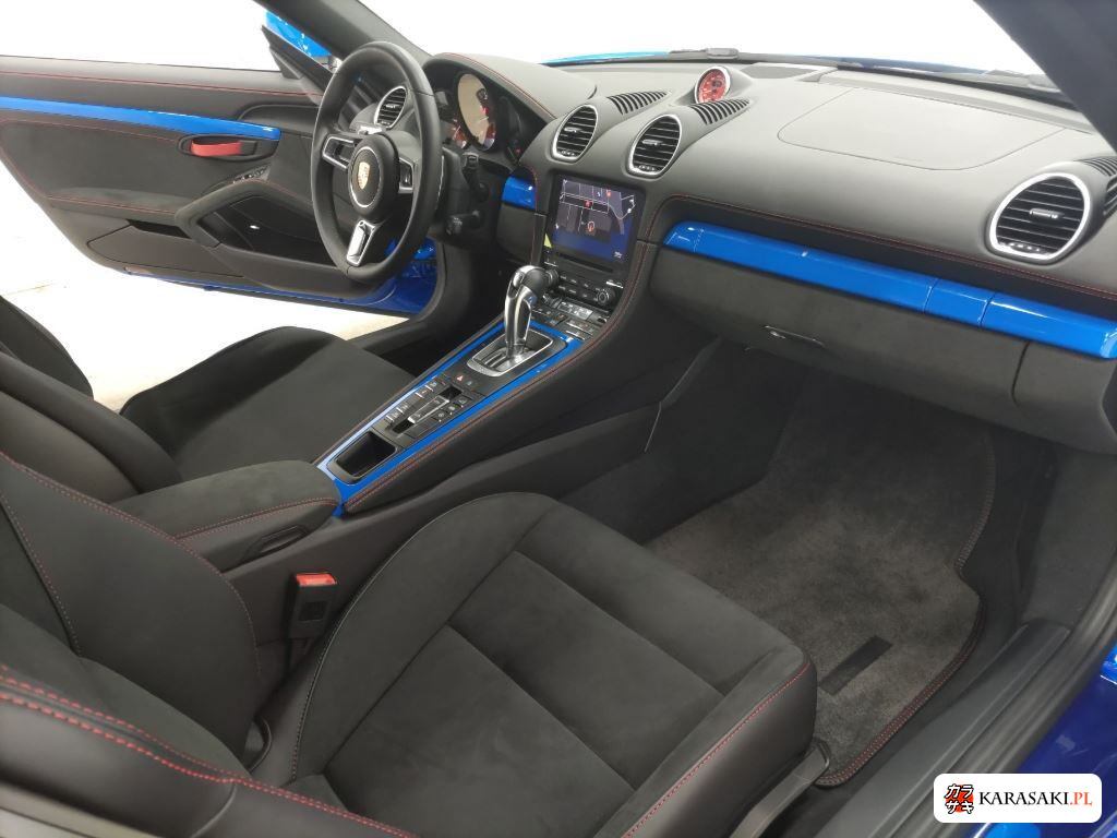 2023 Porsche 718 Spyder 6