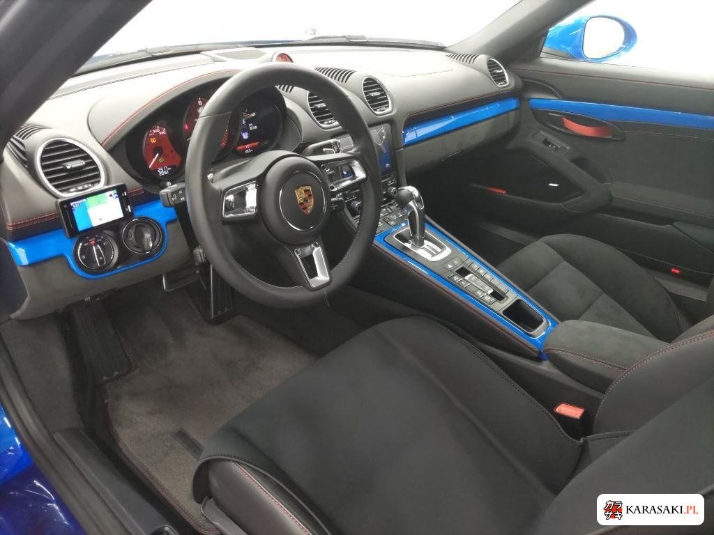 2023 Porsche 718 Spyder 5