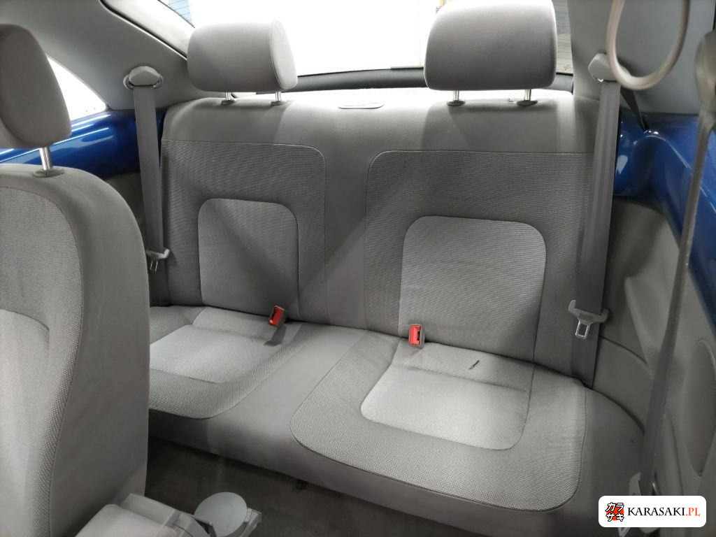 2005 Volkswagen New Beetle Base Grade 6
