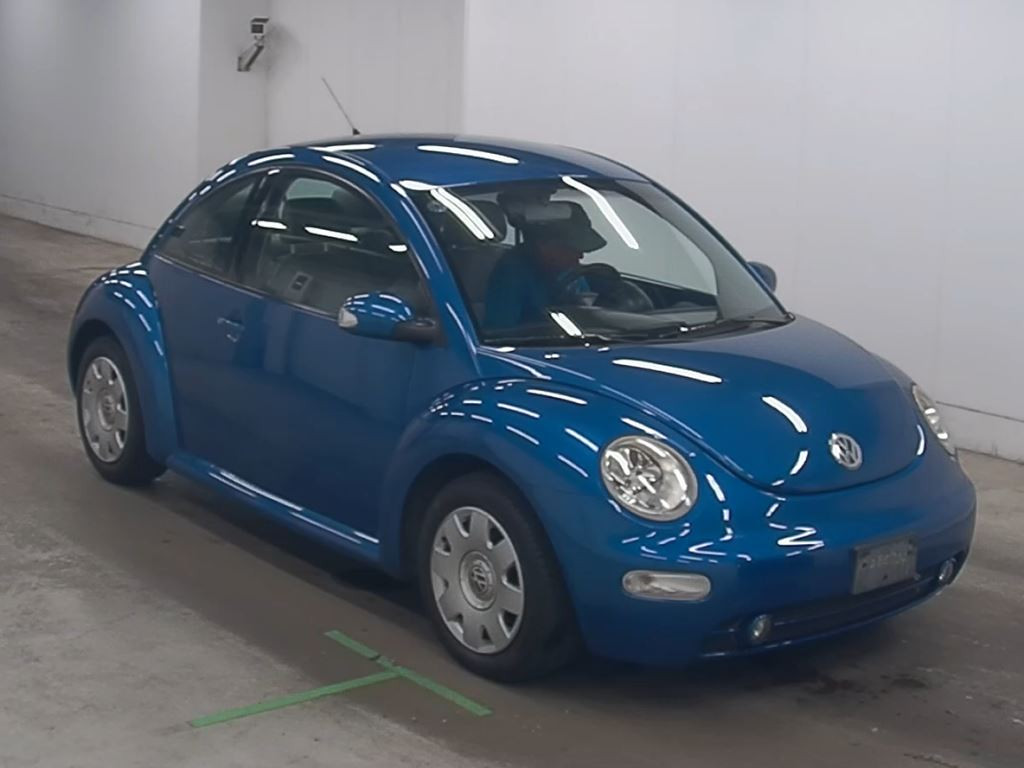 Volkswagen New Beetle 2005 z aukcji japońskiej