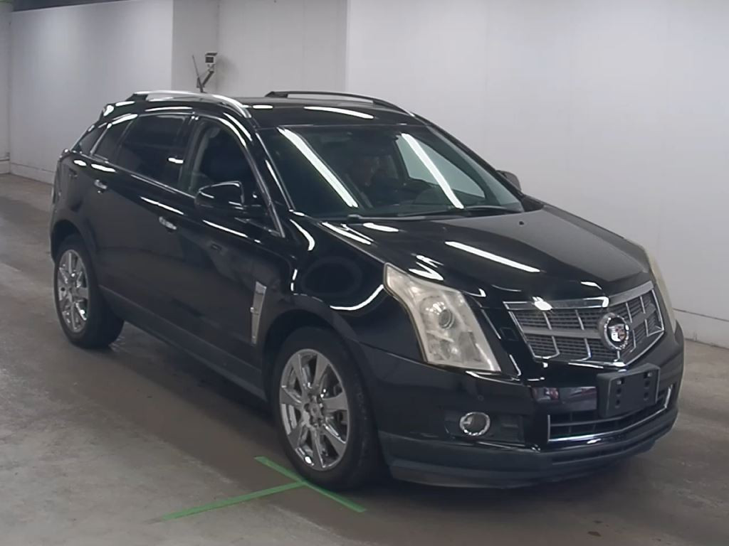 Cadillac SRX Crossover 2013 z aukcji japońskiej
