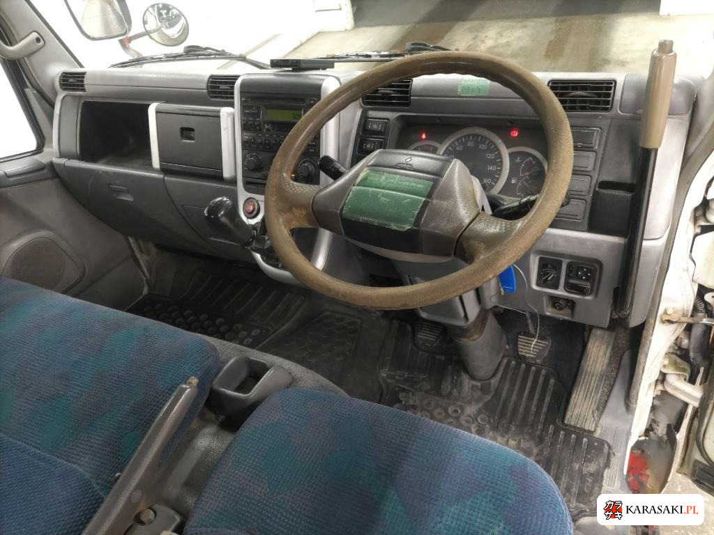 2006 Mitsubishi FE71DBD 5