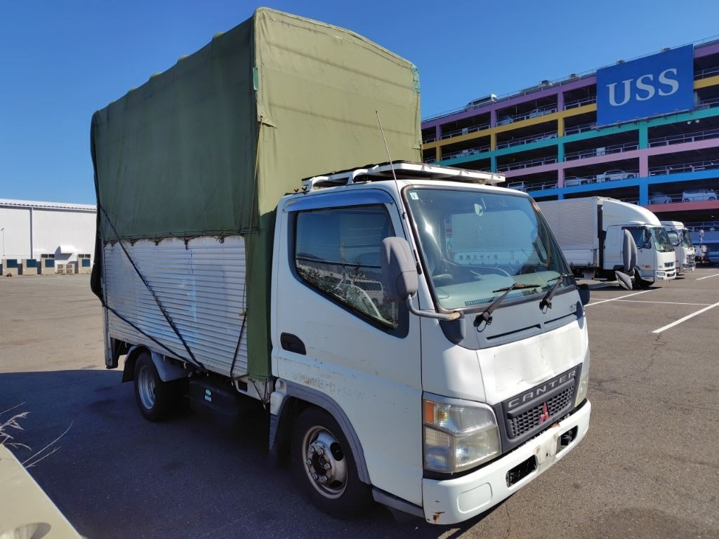 Mitsubishi FB70BB 2005 z aukcji japońskiej
