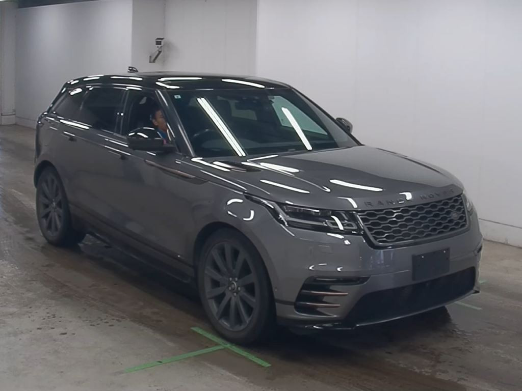 Land Rover Range Rover Velar 2017 z aukcji japońskiej