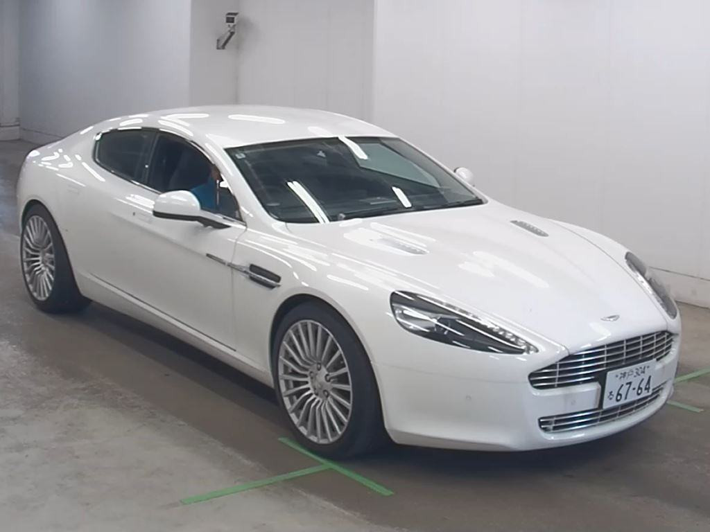 Aston Martin Rapide 2012 z aukcji japońskiej