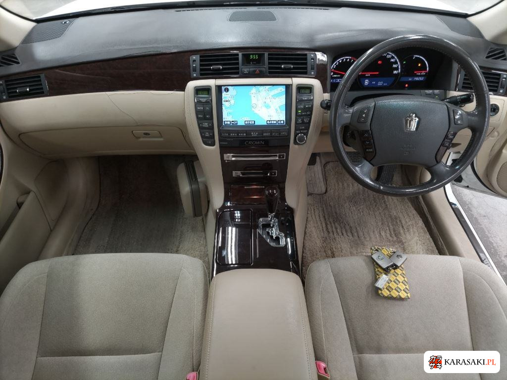 2008 Toyota Crown 4D Royal Saloon Premium Edition 5