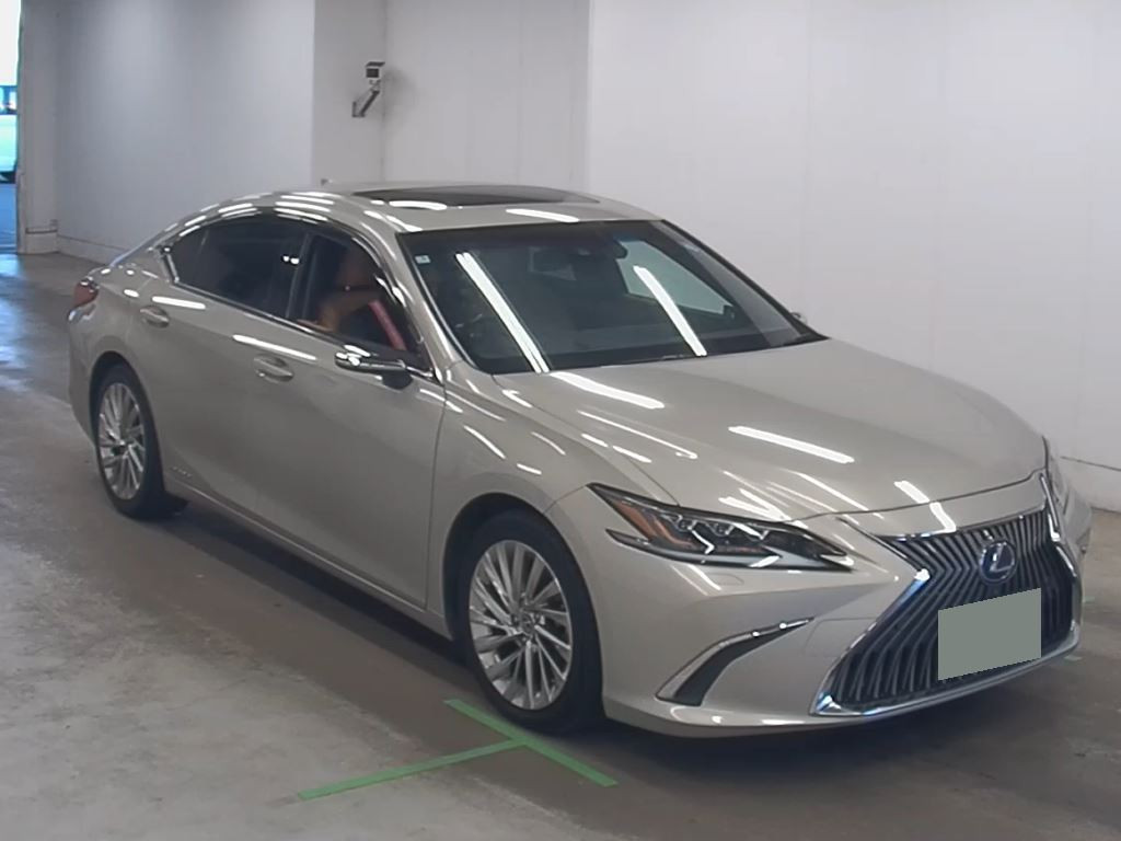 Lexus Es 2019 z aukcji japońskiej