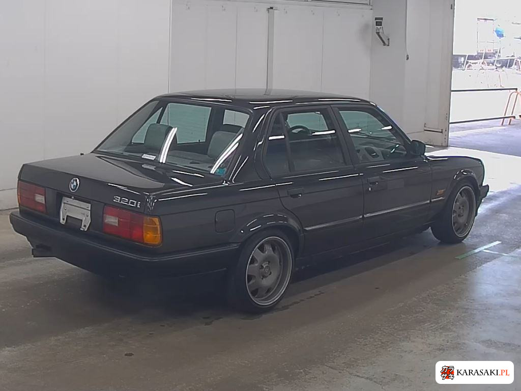 1989 BMW 3 Series 4D 320I 4